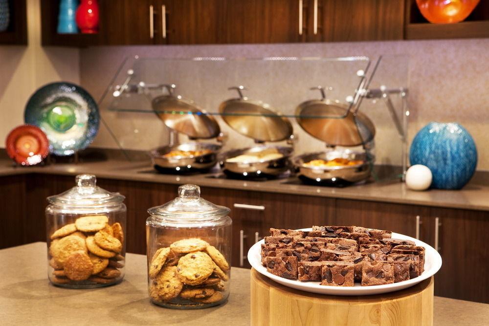 Residence Inn By Marriott Tysons Tysons Corner Bagian luar foto
