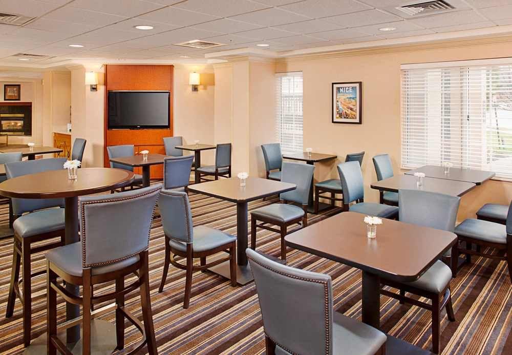 Residence Inn By Marriott Tysons Tysons Corner Bagian luar foto