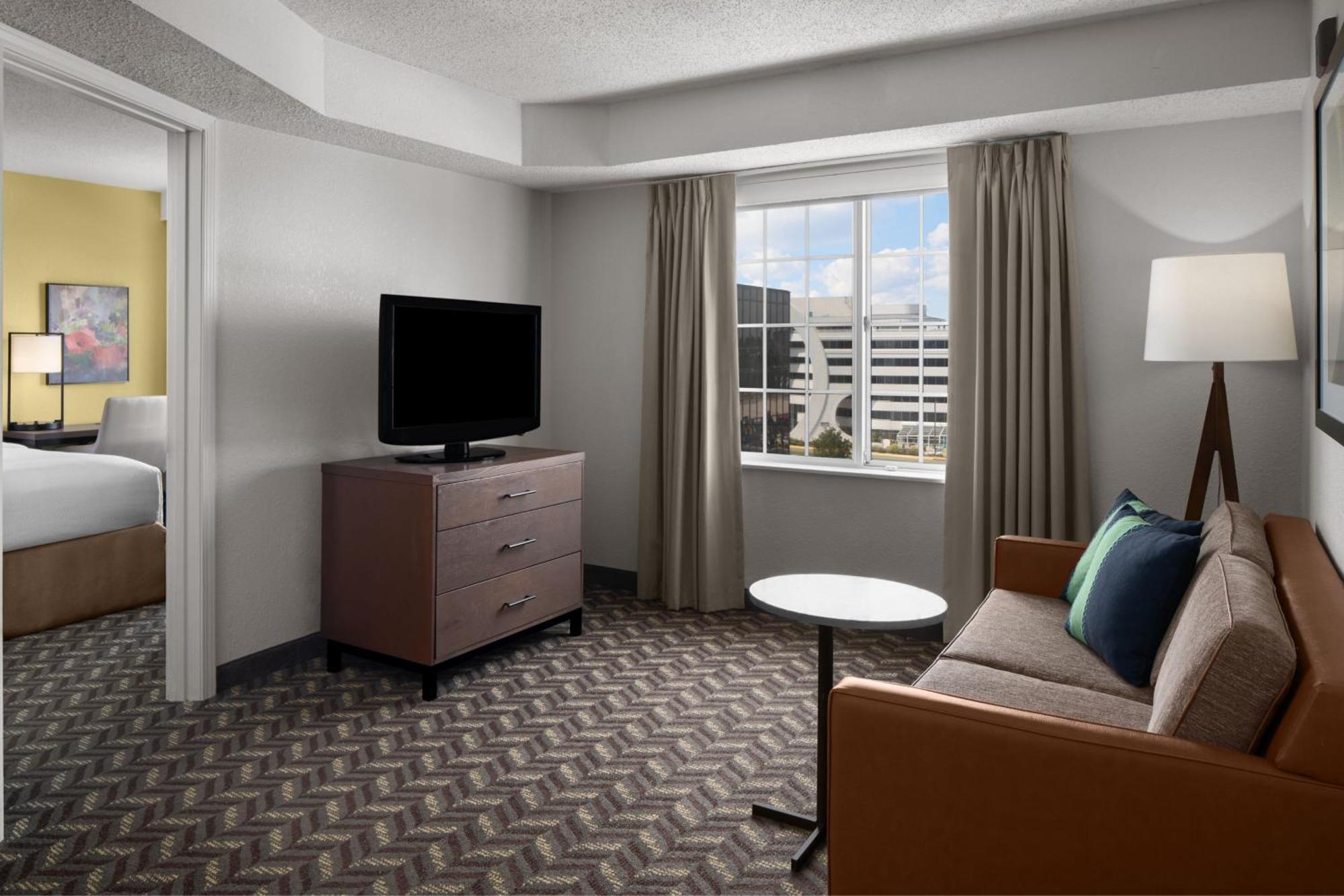 Residence Inn By Marriott Tysons Tysons Corner Bagian luar foto