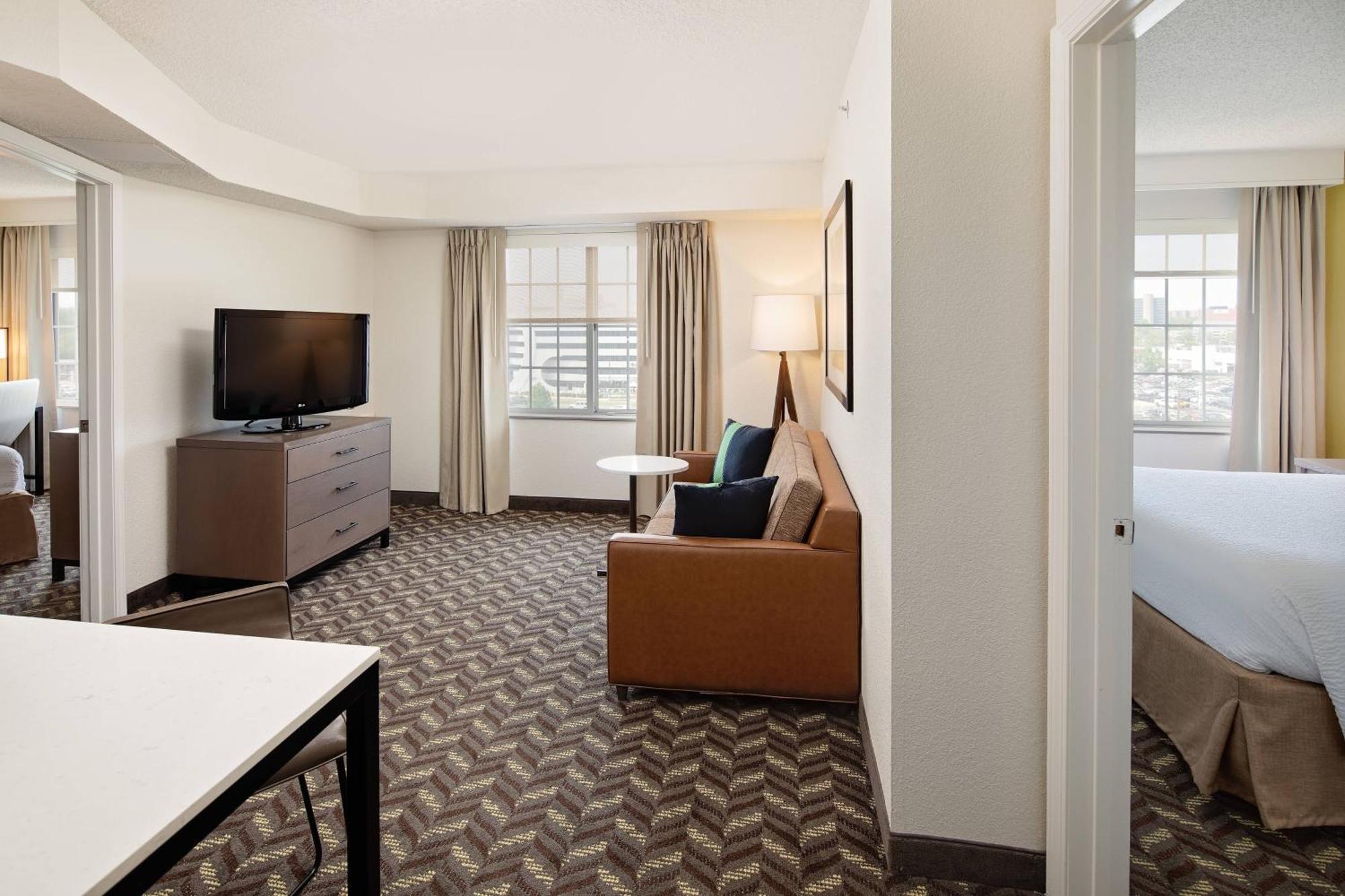 Residence Inn By Marriott Tysons Tysons Corner Bagian luar foto