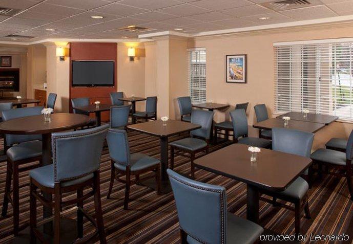 Residence Inn By Marriott Tysons Tysons Corner Restoran foto